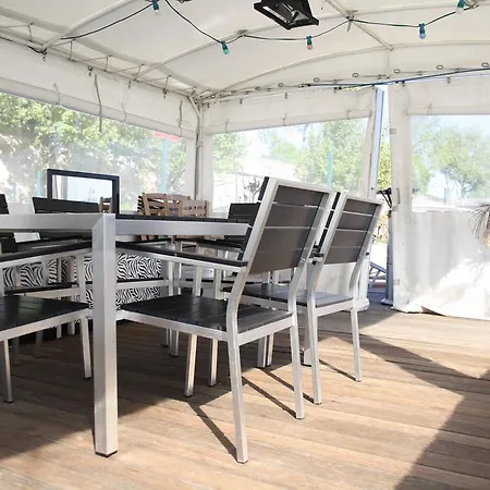 Tekne Houseboat Champs Elysees Paris